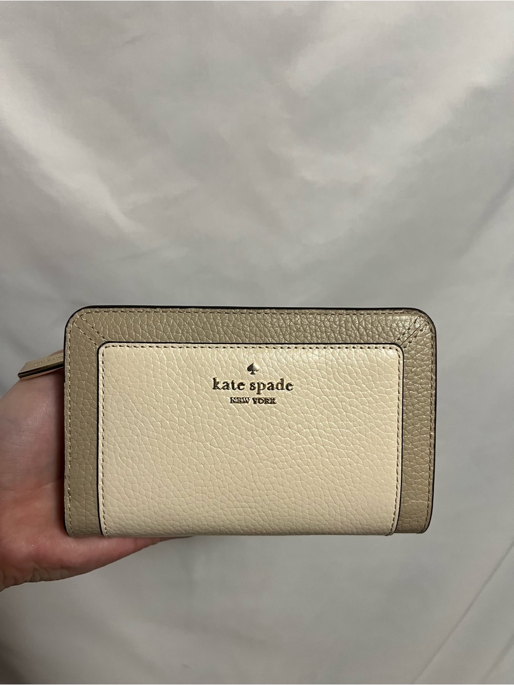 Kate Spade Two-Tone Leather Zip Wallet - Cream & Taupe